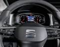 Das Lenkrad-Design wurde ebenso verfeinert wie sämtliche Grafiken am digitalen Virtual Cockpit, das 438,66 Euro extra kostet