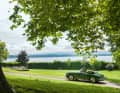 Seeblick: Über die Kieswege im weitläufigen Park von Schloss Friedrichshafen kurvte Herzog Friedrich