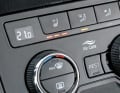DSG-Automatikkomfort ist genauso Standard beim 200-PS-TDI wie Allrad-Überlegenheit