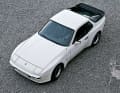 Auf der IAA 1981 präsentiert Porsche den 944 – eine Weiterentwicklung des Transaxle-Typs 924 mit 150 bis 250 PS