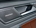 Soundsystem „Harman Kardon“ mit 480 Watt, Digitalverstärker und Subwoofer für 860 Euro