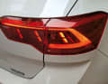 Dunkelrote LED-Rückleuchten sind Serie, mit optionalem Matrix-Licht haben sie auch die dynamisierten Blinker