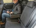 Auf der Rückbank bietet das Kompakt-SUV angemessen viel Platz für die Knie und reichlich Kopffreiheit