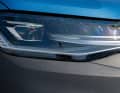H7-Scheinwerfer sind Serie. Schmucke LED-Einheiten sorgen für noch mehr Licht optional mit Schlechtwetter- und Abbiegelicht sowie dynamischer Leuchtweitenregulierung (1.321 Euro)