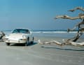 Bin am Strand: Mit einem Porsche 911 2.0 Coupé des Modelljahres 1965 ging Ed Peter auf große Floridatour. Heute fast undenkbar, aber damals konnte man in Cape Coral bei Fort Myers einfach mal an den Strand fahren.