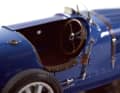 Jedes Detail ist stimmig. Auch der filigrane, außen angebrachte Schaltknüppel in 1:43. ] Foto: Autopioneer