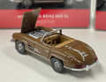 Beim Wiking-Sondermodell ist die Motorhaube des 1:87ers beweglich