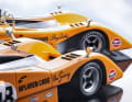 Der McLaren M8B hat den hohen Heck!ügel, der M8D den, der fest an der Karosserie montiert ist. So baut Tecnomodel in 1:18.