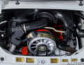 Beim Boxermotor, beim Original 210 PS stark, toben sich die Detailspezialisten von Autoart so richtig aus ] Foto: Werk