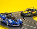 Slotracer von Porsche und Ferrari bei Carrera