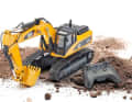 Kyosho baut seine hauseigene Baumaschinenserie im Maßstab 1:20 in diesem Jahr mit dem CAT 3300 Raupenbagger aus 