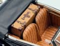 Feine Details sind EMC bei seinem neuen Mercedes-Benz mit dem Koffer hinter den Sitzen...