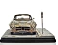 Patinierter Mercedes-Benz 300 SL in 1:8