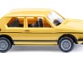 Der Mercedes 220 SE trägt Nerzgrau- Metallic, der Golf GTI von Wiking startet in Gelb