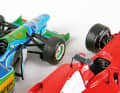 Nur im Minichamps-Modell hockt eine Fahrerfigur