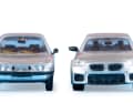Die beiden undekorierten Handmuster von NSU Ro 80 und BMW M2 überzeugen auch stilistisch