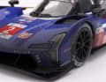 Hier ist die Nase des drittplazierten Cadillac mit der Startnummer 2 in der "Post-Race-Version" von Top Speed zu sehen
