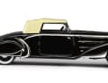 Auch die schwarze Variante des Delage D8-85 mit der Roadster-Karosserie, die Henri Chapron von Robert Clabot bauen ließ, kommt geschlossen