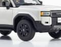 Auch bei den Rädern und Reifen sowie der originalgetreuen Bremsanlage leistet sich Kyosho keine Schwächen beim Land Cruiser ] Foto: Kyosho