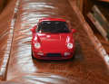 Kaum ist der Porsche 911 der Generation 993 zum gesuchten Klassiker gereift, bringt Minichamps den passenden 1:18er