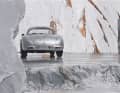 Markus Bolsinger hat das wertvollste Auto der Welt, den Mercedes-Benz SLR, auch im Carrara-Steinbruch abgelichtet