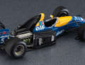Die Motorhaube des Williams-Renault FW14 von Hasegawa zeigt unter der Heckhaube einen Motor aus Zinkdruckgussteilen ] Foto: Werk