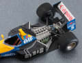 Auf diesem Foto ist gut zu erkennen, wie detailreich Hasegawa seinen 1:24-Kit des Williams im Bereich des Motors auslegt ] Foto: Werk