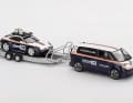 Auch in Sachen Felgen und Interieur leisten sich beide Die-Cast-Verkleinerungen von Mini GT keine Schwächen. Das gilt gleichermaßen für den tandemachsigen Trailer des Sets. ] Foto: Mini GT