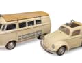Den Kit von Provence Moulage in 1:43 und den Ixo-Bulli...