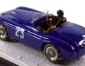Auch das Cockpit des Ferrari 166 und die Fahrerfigur in 1:43 hat Tron hervorragend gestaltet. ] Foto: Werk