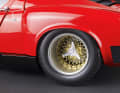 Die Details des Lamborghini Miura stammen vom Kyo­sho-Modell in 1:12, die des Countach LP 500 „Wolf“ vom 1:18er