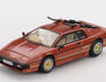 "In tödlicher Mission" fährt James Bond mit seinem Lotus Esprit Turbo in Skiurlaub. Das zeigt auch das 1:64-Modell. ] Foto: Mini GT