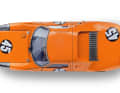 Die Spaltmaße an der schlank geschnittenen 1:18-Karosserie des Carrera 904 GTS nähern sich dem Serienzustand an