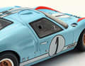 Trotz der geschlossenen Karosserie zeigt der Ford GT40 Mk II von CMR als 1:12-Modell feine Details im Renninterieur