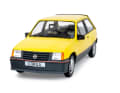 Opel Corsa widmet sich MCG in 1:18 als SR in Gelb