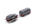 Beim Thema VW hat Schuco in 1:87 einen grauen Volkswagen T2 parat, der einen Hänger zieht, auf dem ein VW Golf GTI verladen ist. Auch hier sind es Die-Cast-Modelle. ] Foto: Werk