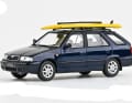 Dass der Skoda Felicia Combi von 1998 auch ein veritables Freizeit-Fahrzeug mit Surfbrett auf dem Dach sein kann, beweist dieses Abrex-Modell in 1:43 ] Foto: Abrex