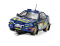 Der neue Scalextric-Subaru zeigt auf der Schitzpiste jede Menge Drift-Talent