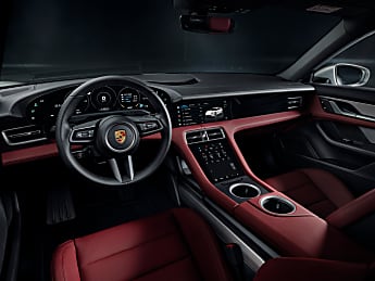 Neuer Porsche Taycan Sport Turismo