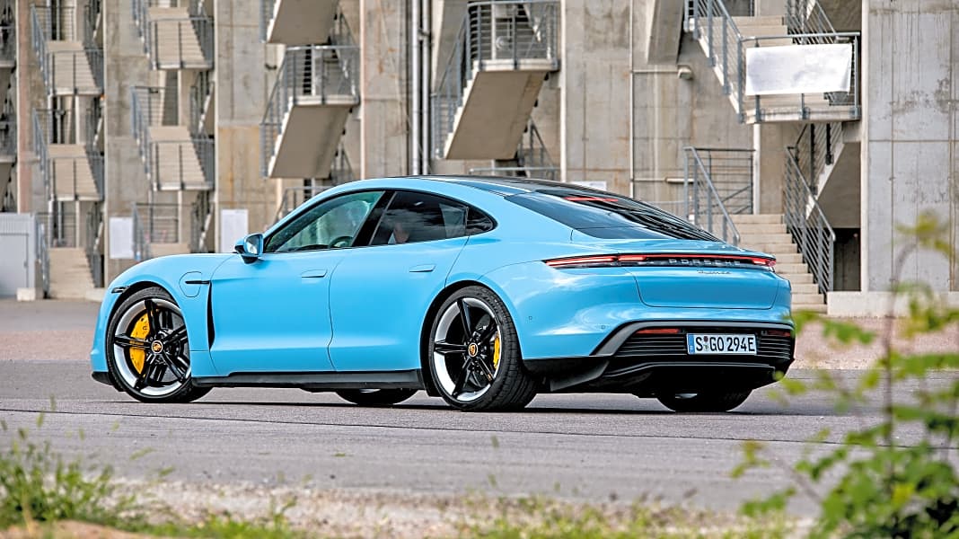 Fahrbericht Porsche Taycan: Blau, Mann!