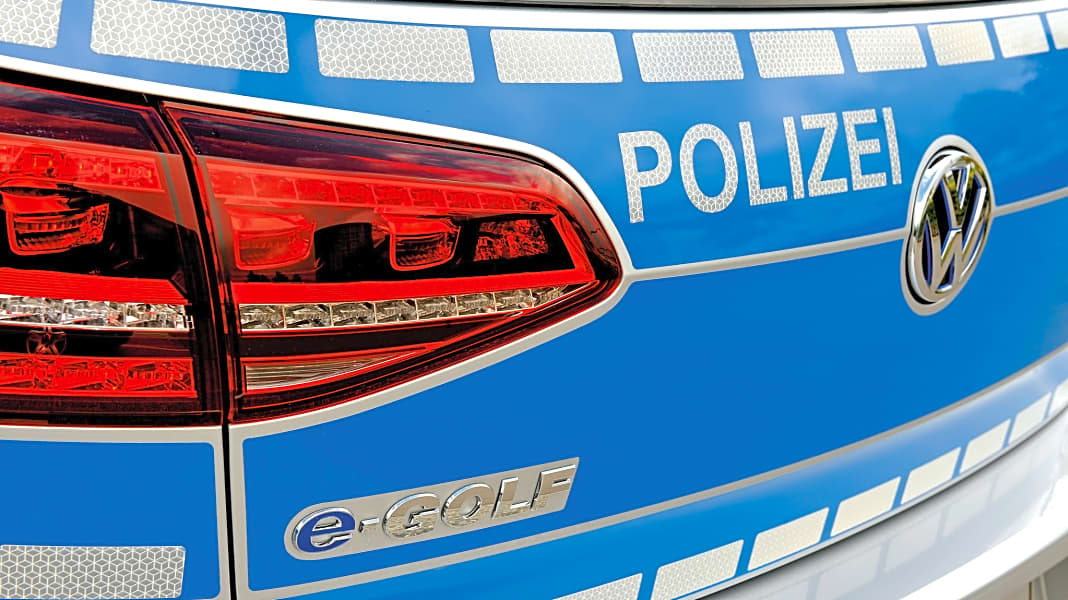 Reportage: Polizei-E-Golf - Stille Streife