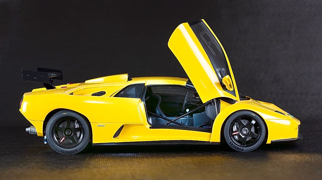 Stier Royal: ’99 Lamborghini Diablo GTR von Autoart in 1:18