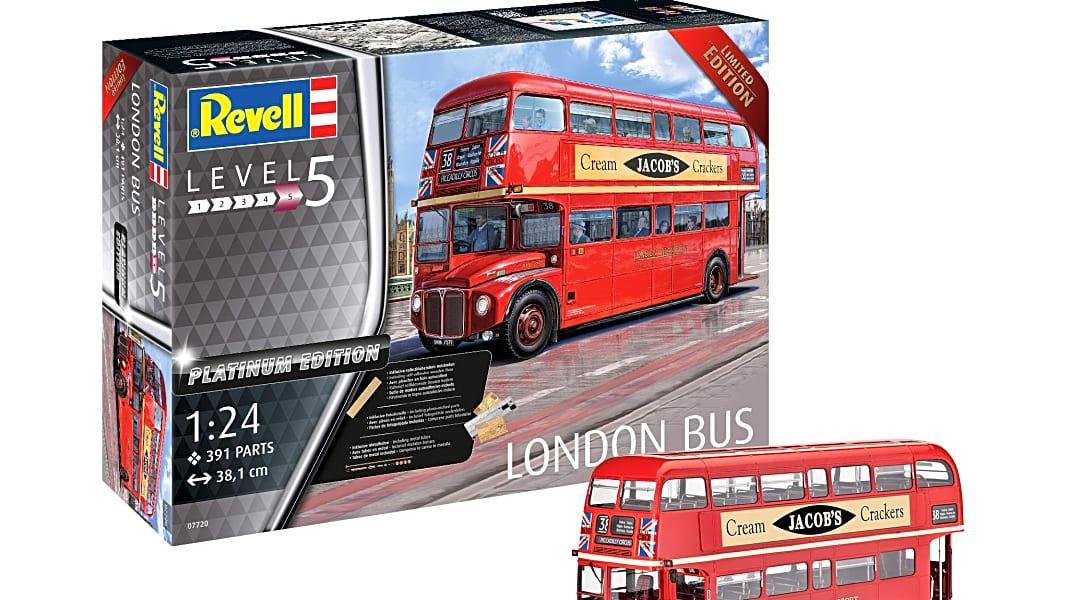 Revell pimpt seinen London-Bus in 1:24 – auch mit selbstklebenden Holzfurnieren