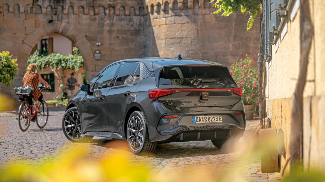 Cupra Born E-Boost (231 PS; 77 kWh-Akku): Electric Avenue