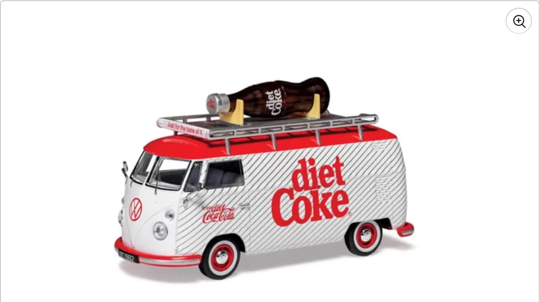 Zur Brausemarke Coca-Cola fallen Corgi immer wieder prickelnde Modelle ein