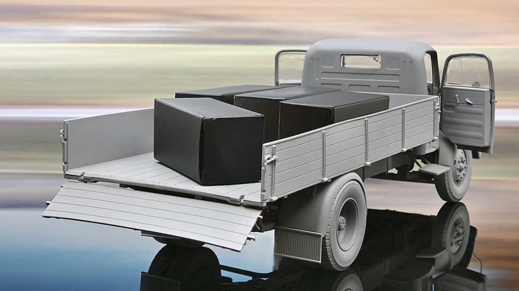 SAMMELN: ’50 Mercedes-Benz L 3500 von Schuco in 1:18 - Schwaben-Blitz