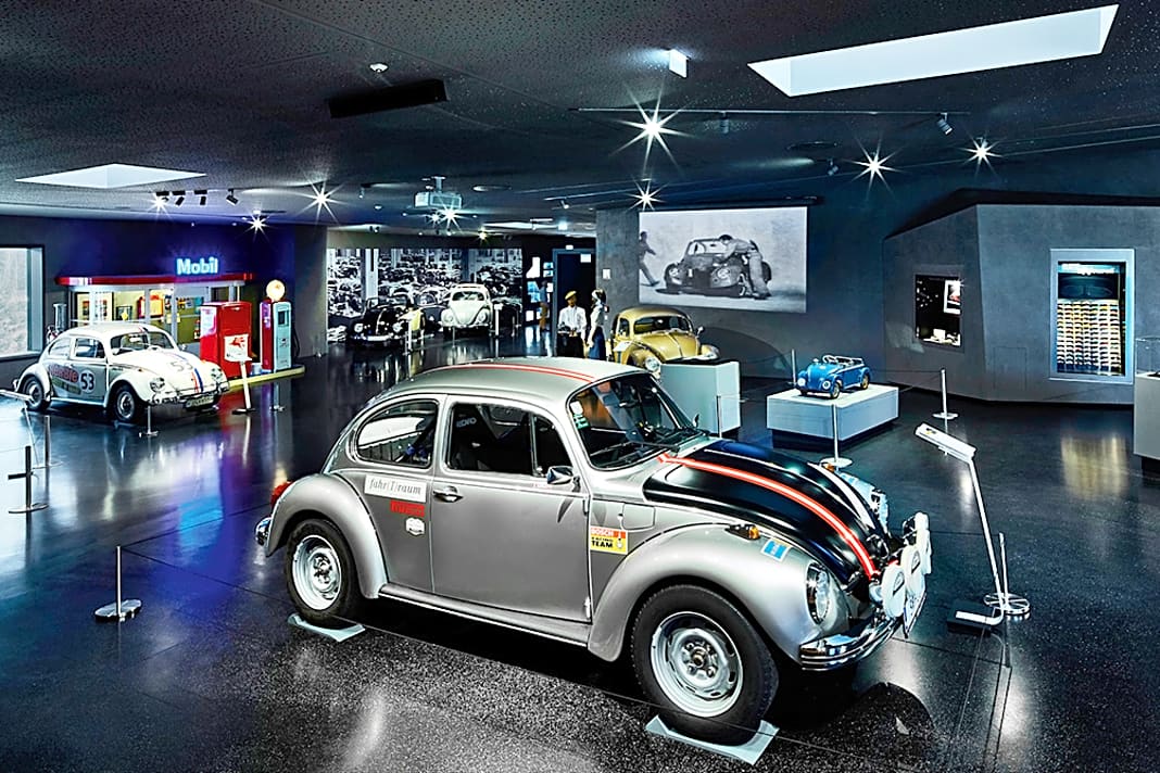 Die Ausstellung „Käfer Kult“ im Hans- Peter Porsche Traumwerk kombiniert Originale des Wolfsburger Millionsellers mit Miniaturen