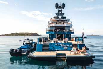 „King Benji“– 47-Meter-Königreich ohne Konventionen