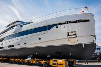 Nolimits Yachts schiebt ersten Explorer ans Licht