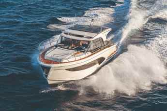 Jüngster Cruiser der neuen Generation im BOOTE-Test